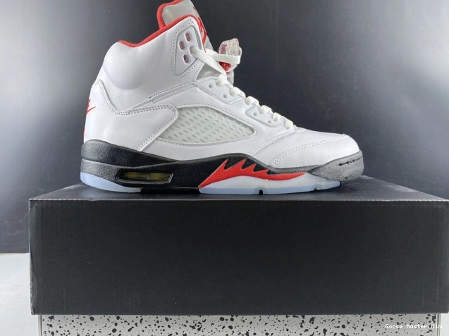Retro Fire DA1911-102 5 Red Air Tongue Jordan Silver (2020) 0527